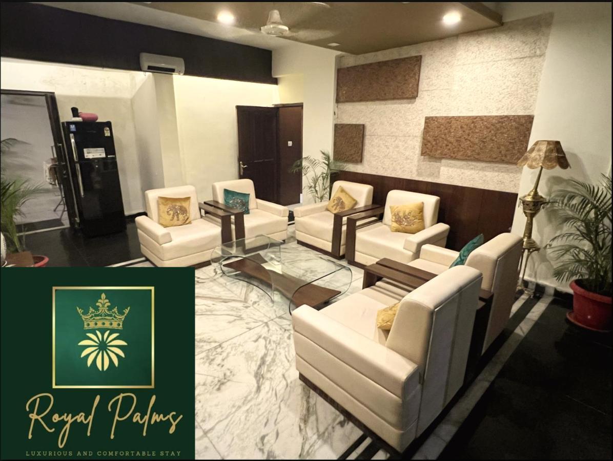 Royal Palms Luxury Service Apartment ナーグプル エクステリア 写真