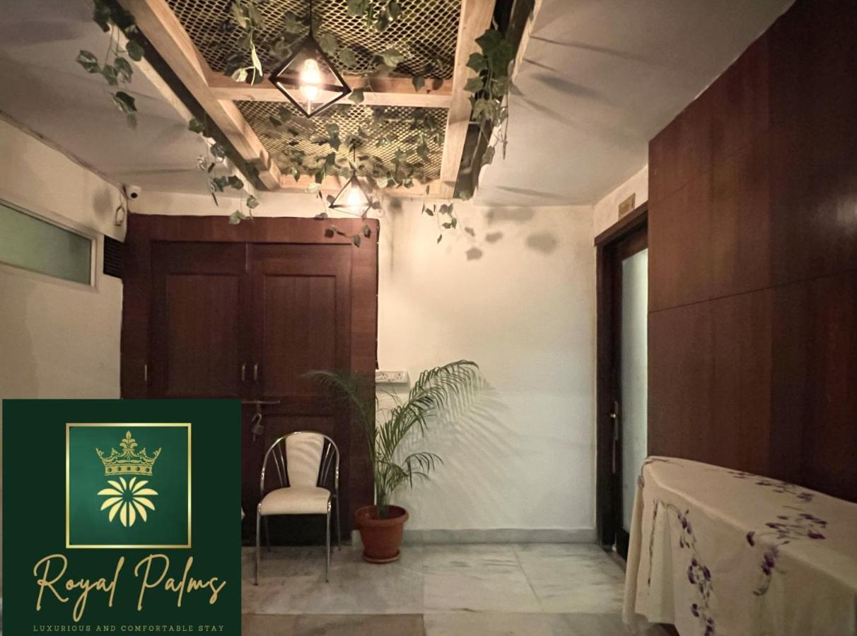 Royal Palms Luxury Service Apartment ナーグプル エクステリア 写真